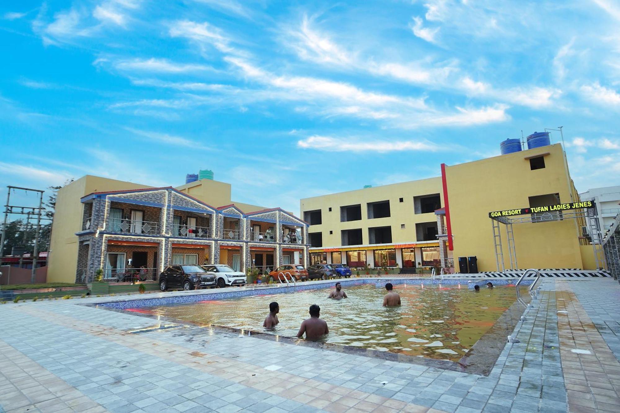 Goa Beach Resort On Beach Mandarmani Exterior photo